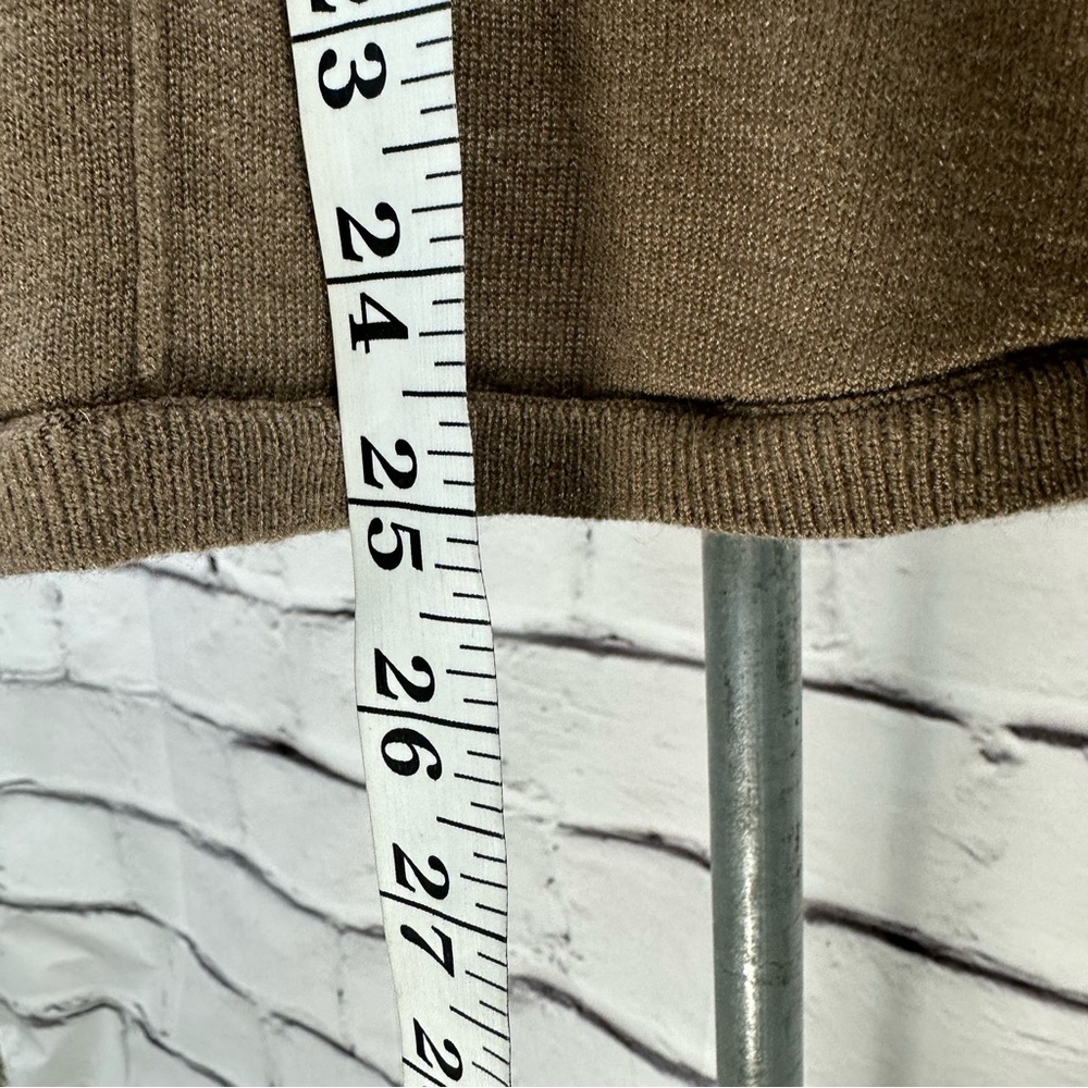Trouve Long Cashmere Blend Sleeve Size XS Brown V Neck Knit Sweater Ligh… - Picture 7 of 11